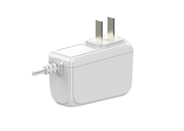 Harga yang bagus 15V 1A Dinding Universal Ac Adapter Untuk Router, CCTV, Kamera Digital on line