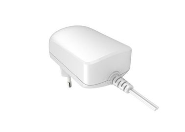 Harga yang bagus 90 - 264VAC Universal AC DC Adapter EU Plug 5V 3A Dengan CE / GS / EMC Bersertifikat on line