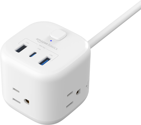 Tiga port USB Strip Daya Dengan USB C 5V3A 15W Max, USB A1/A2 5V2.4A 12W Max